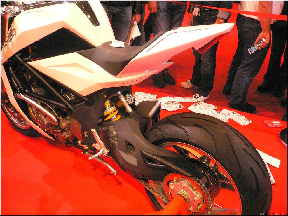 yacouba-bestiale-mondial2007_01