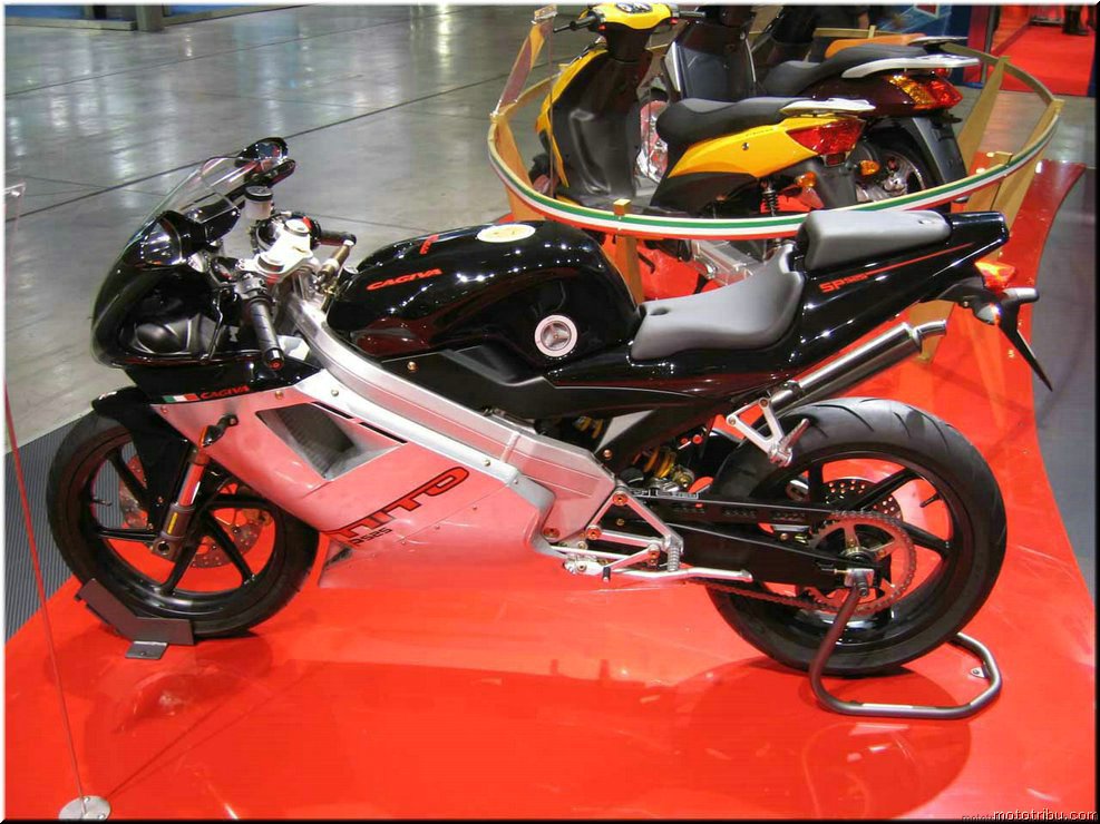MOTO 