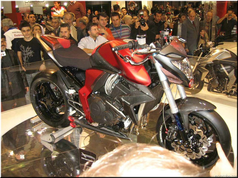 MOTO 