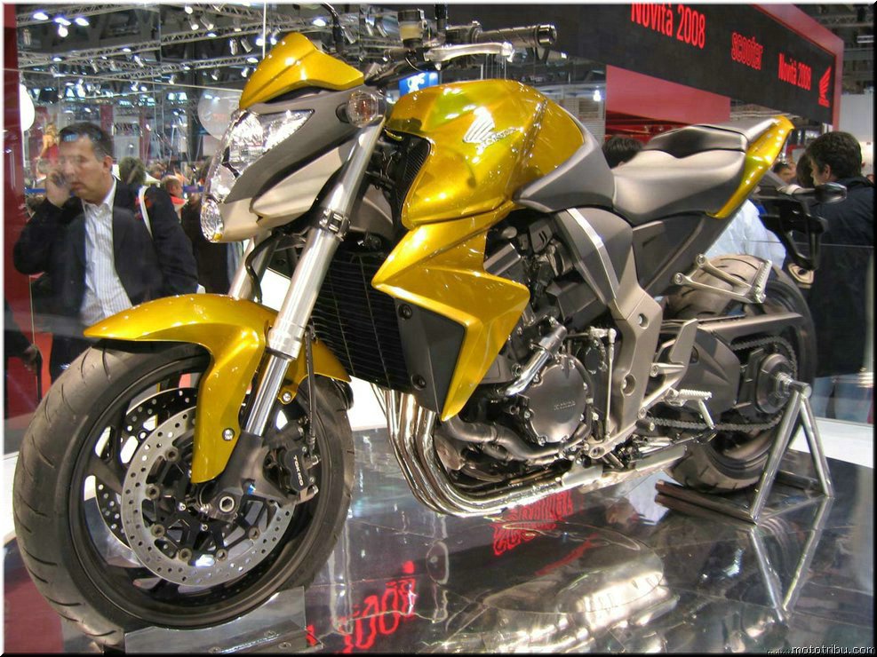 MOTO 