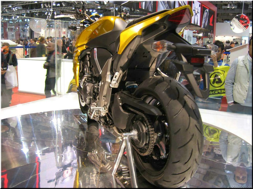 MOTO 