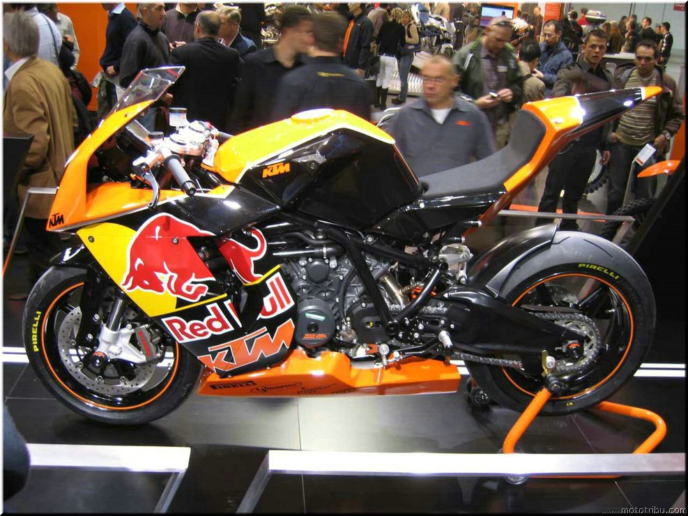 MOTO 