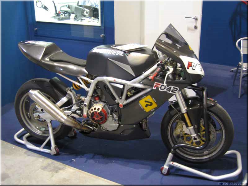 MOTO 
