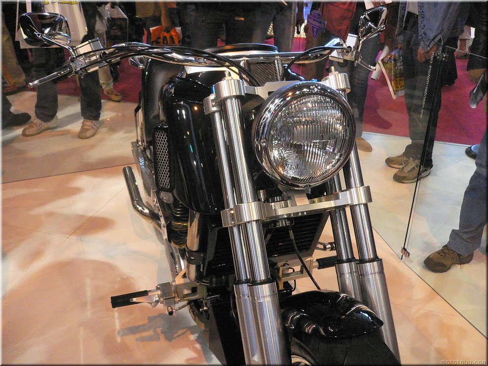 MOTO 