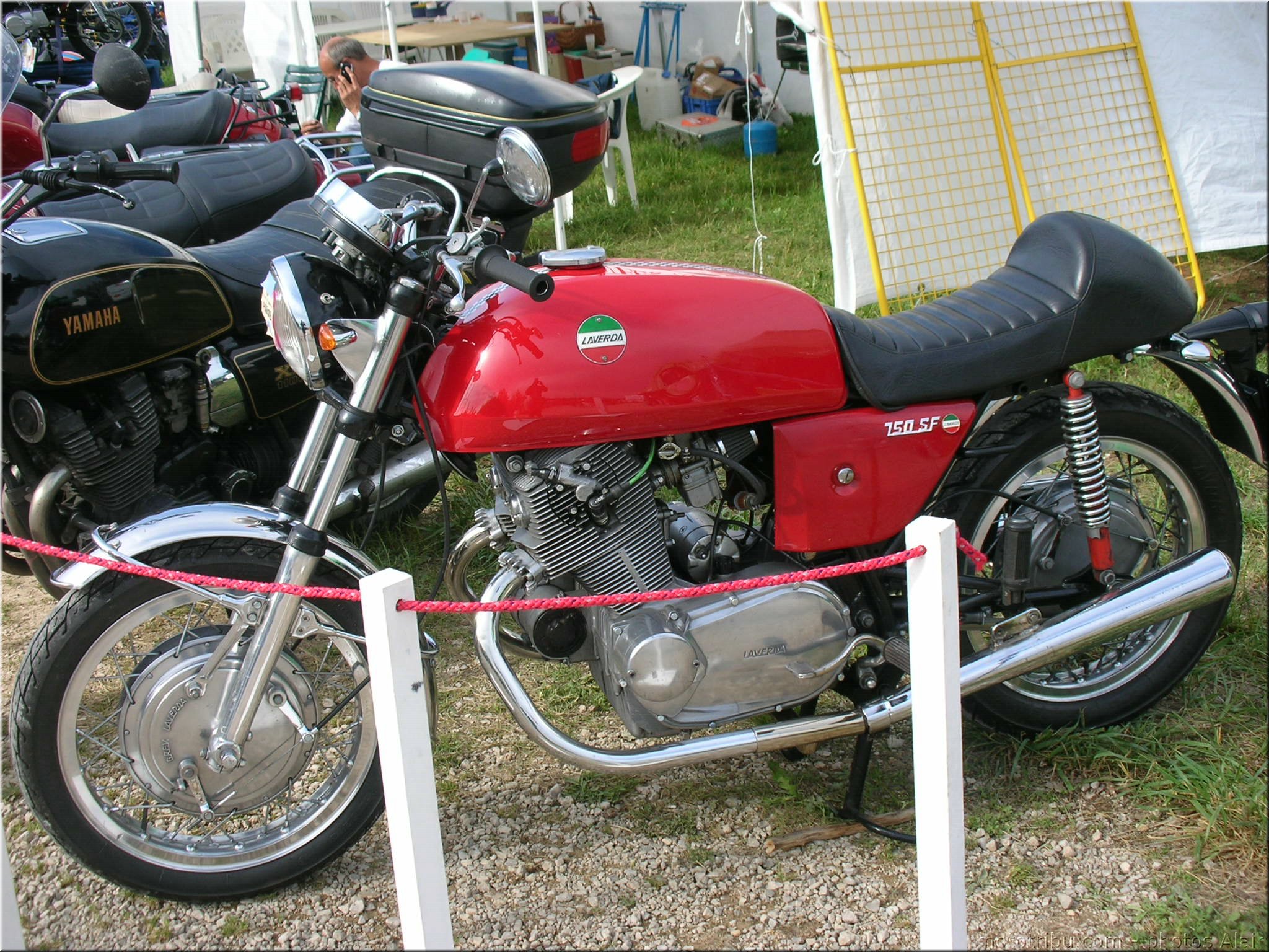 MOTO 