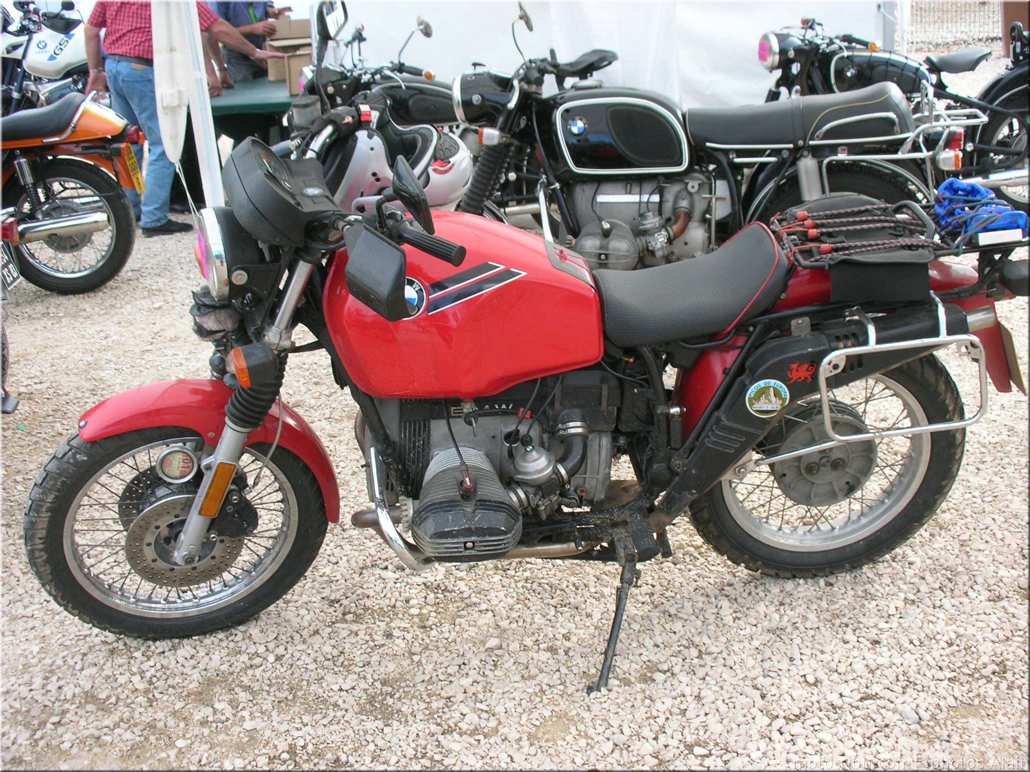 MOTO 