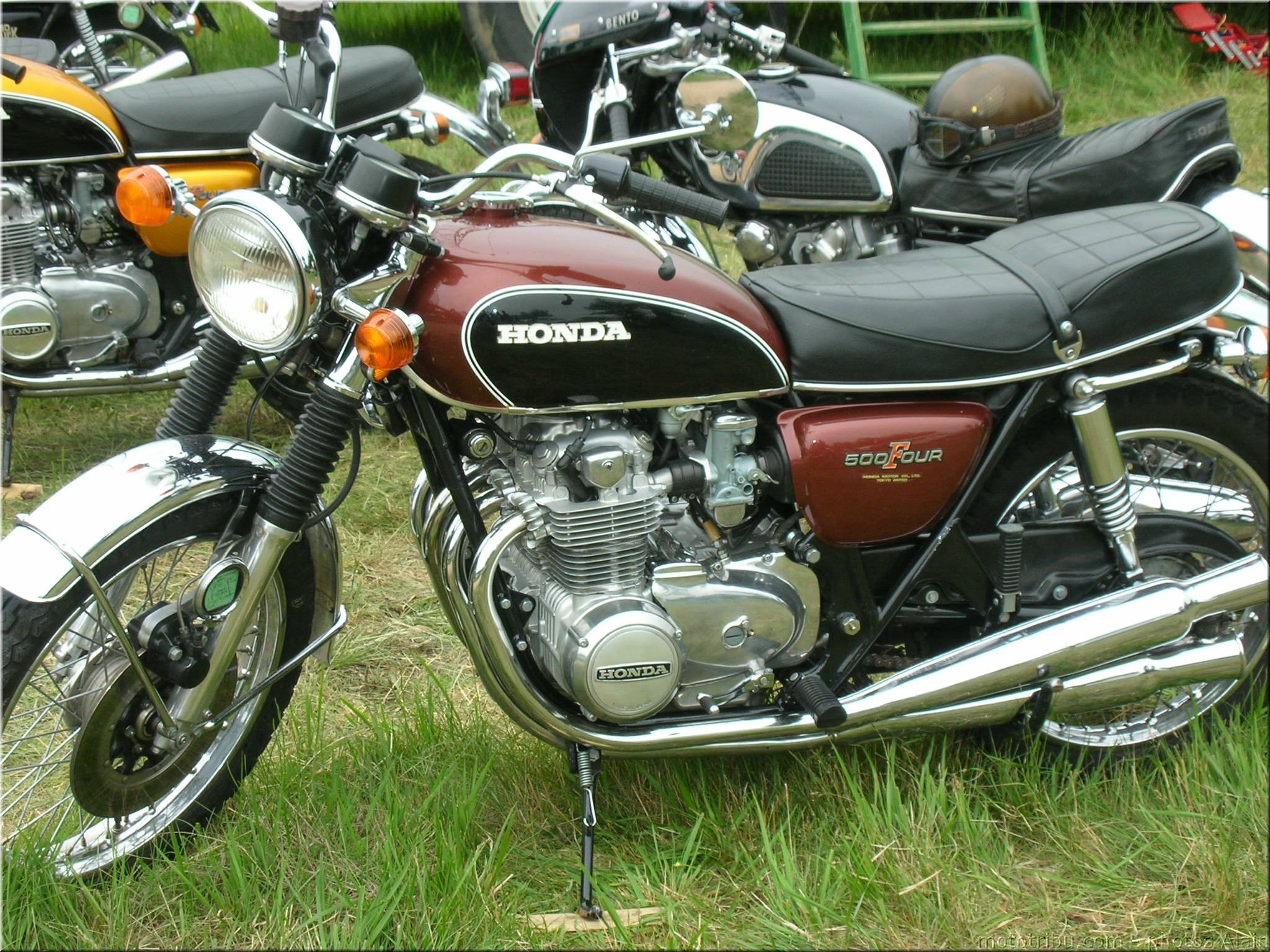 MOTO 