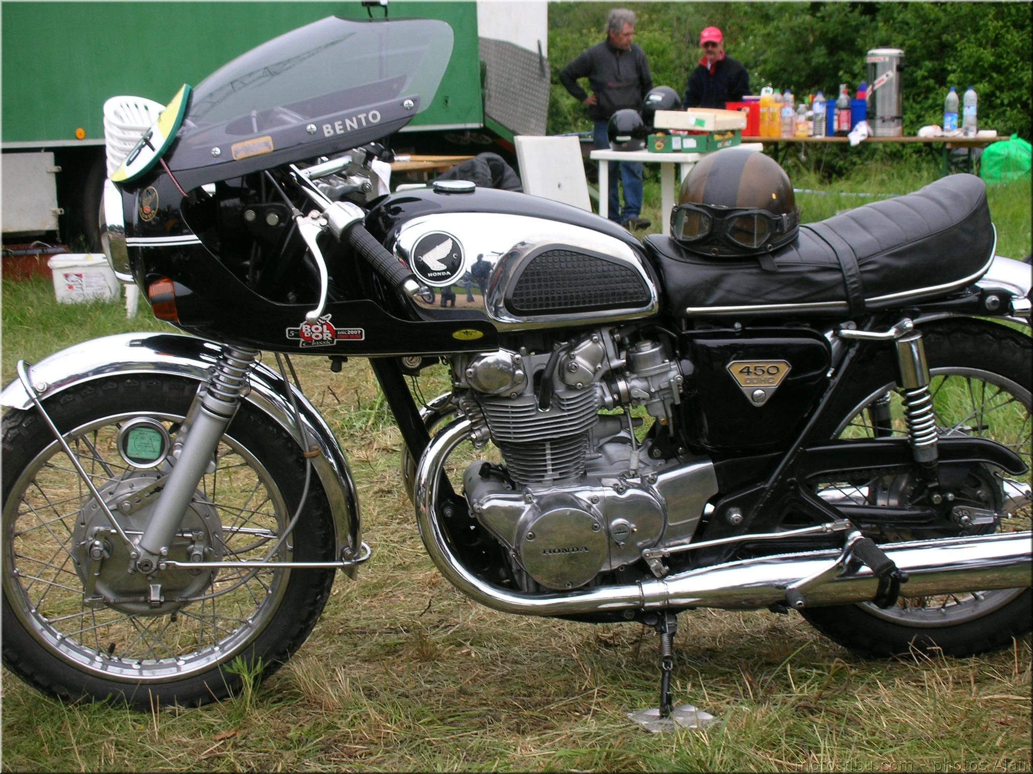 MOTO 