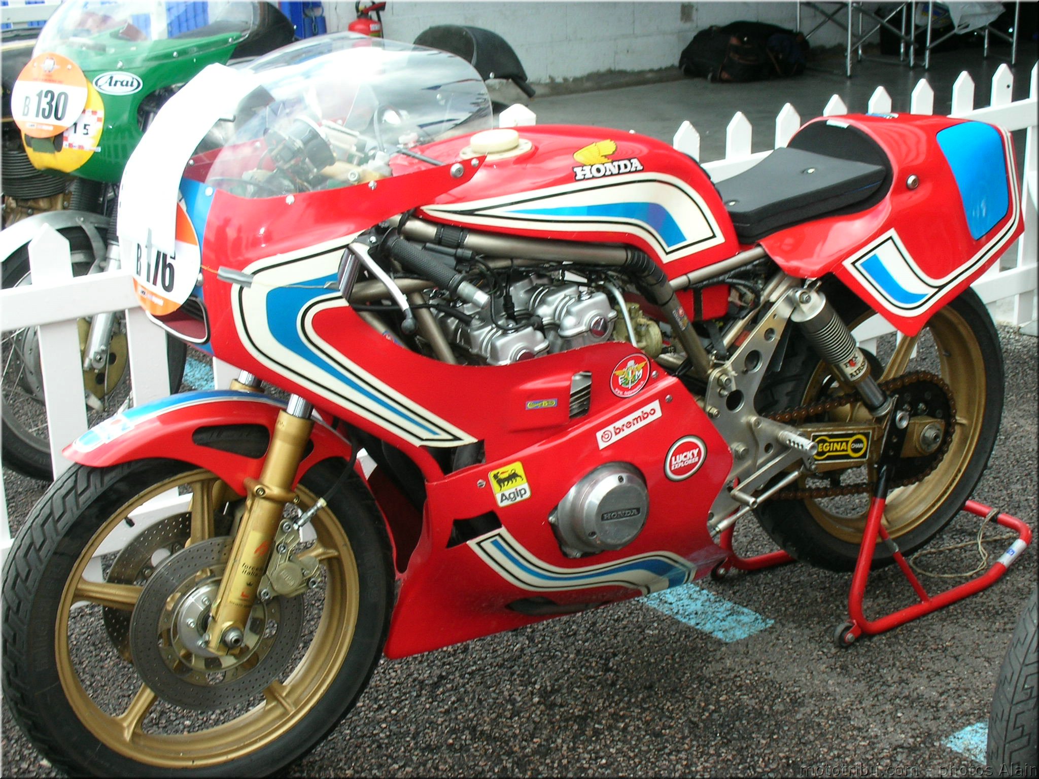 MOTO 