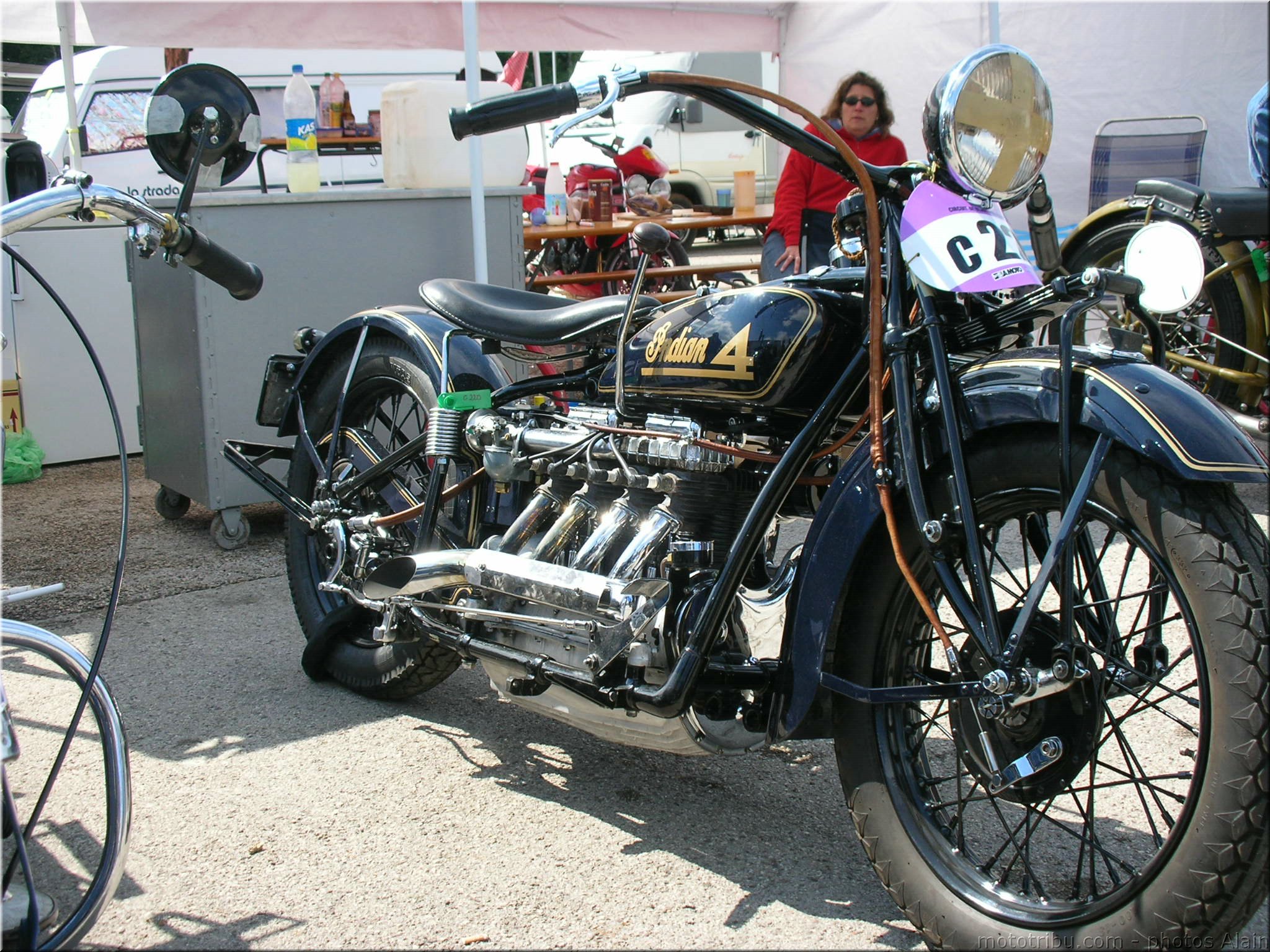 MOTO 