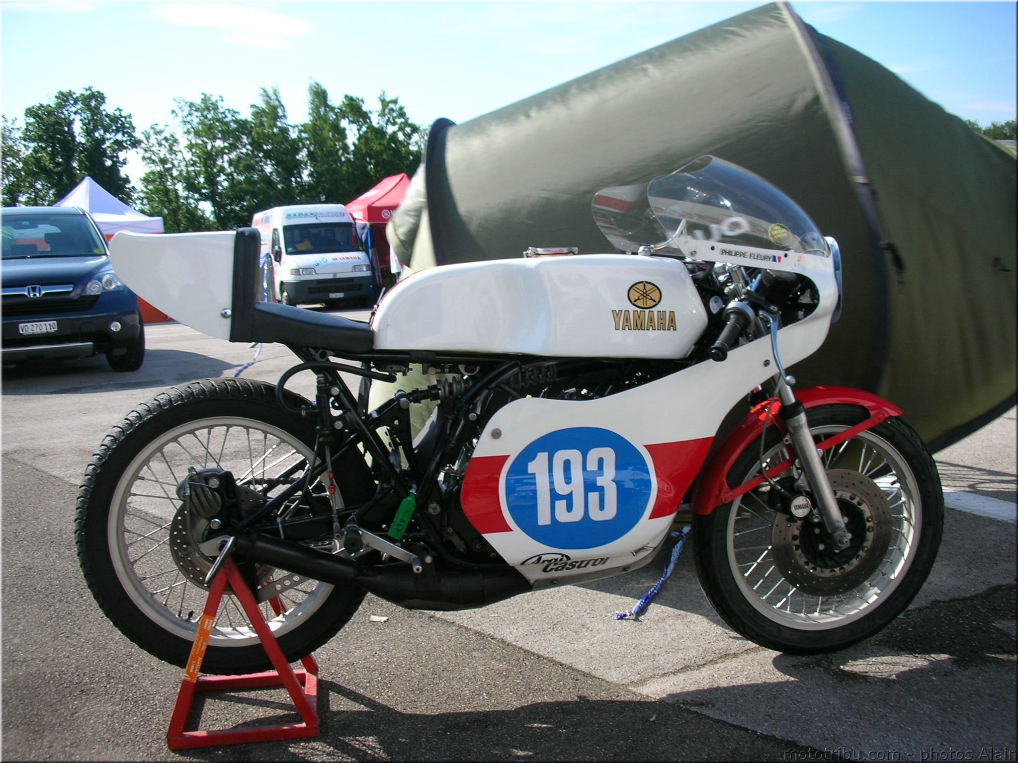 MOTO 