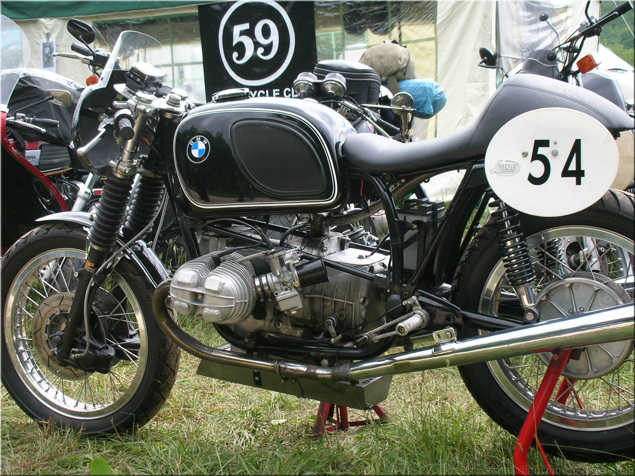 MOTO 