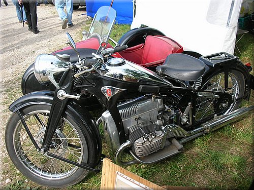 moto-legend-2007-0008.JPG