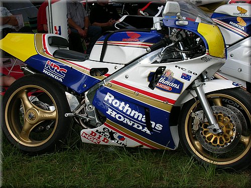 moto-legend-2007-0015.JPG