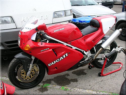 moto-legend-2007-0031.JPG
