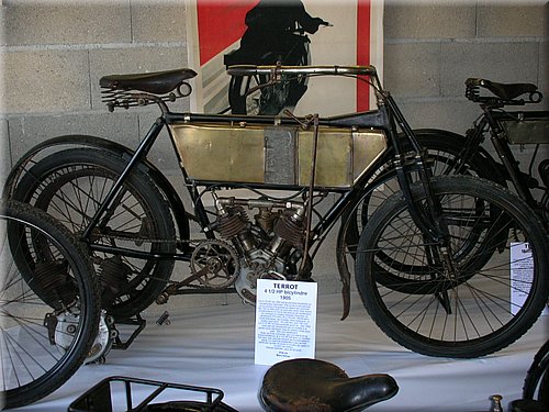 moto-legend-2007-0081.JPG