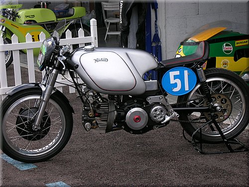 moto-legend-2007-0096.JPG