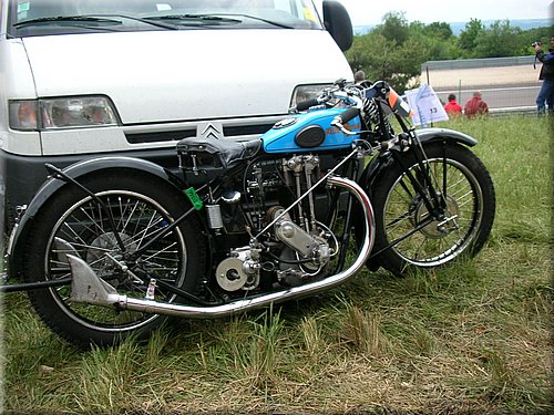 moto-legend-2007-0132.JPG