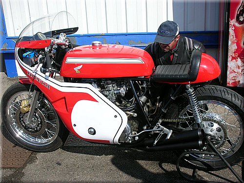 moto-legend-2007-0133.JPG