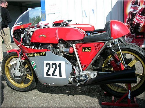 moto-legend-2007-0144.JPG