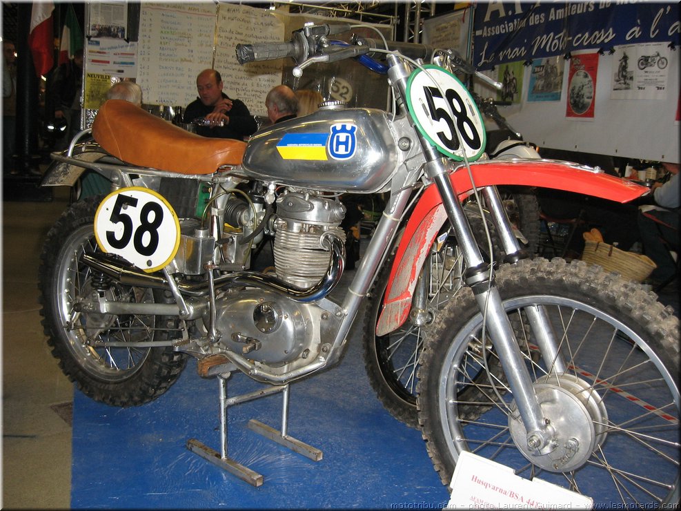 MOTO 
