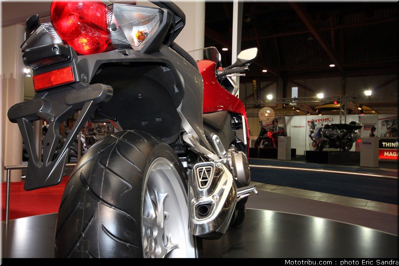 honda_vfr1200f_2_bruxelles_2010_0061