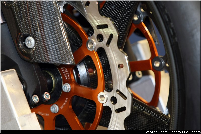 ktm_990_superduke_r_2_bruxelles_2010_0093