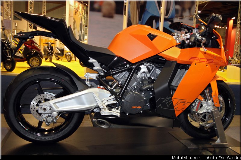 ktm_rc8_3_bruxelles_2010_0099