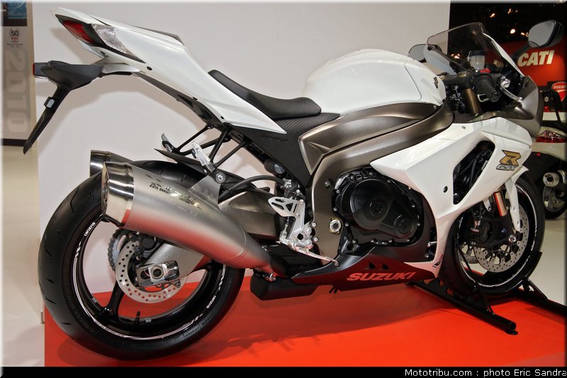 suzuki_gsxr_1000_1_bruxelles_2010_0120