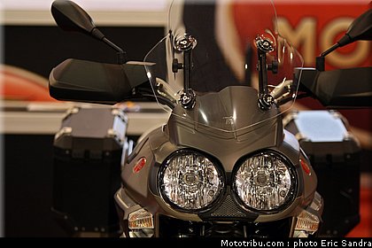 aprilia_stelvio_4_bruxelles_2010_0008.jpg