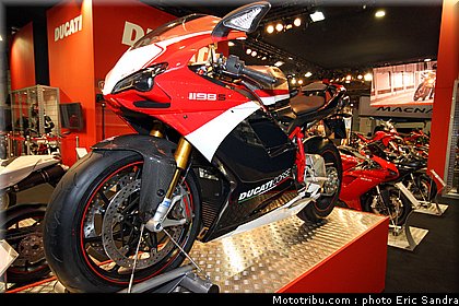 ducati_superbike_1_bruxelles_2010_0038.jpg