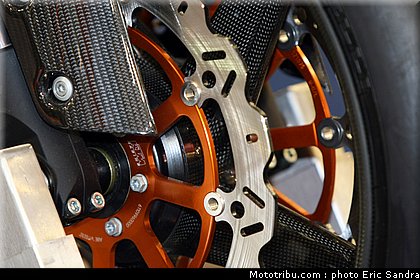 ktm_990_superduke_r_2_bruxelles_2010_0093.jpg