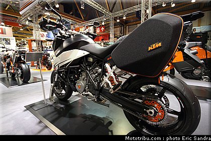 ktm_990smt_bruxelles_2010_0096.jpg