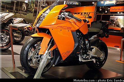 ktm_rc8_1_bruxelles_2010_0097.jpg