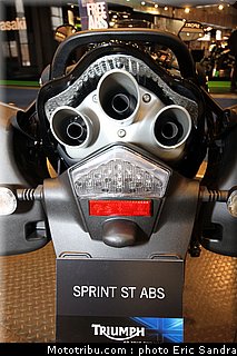 triumph_sprint_st_5_bruxelles_2010_0137.jpg