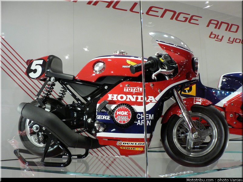 milan_eicma_2010_0124