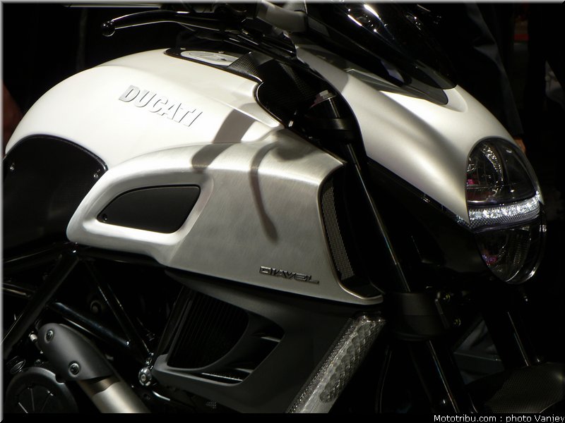 milan_eicma_2010_0139