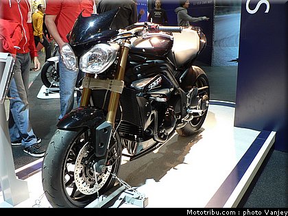 milan_eicma_2010_0027.JPG