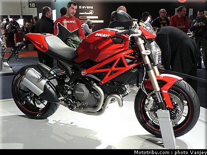milan_eicma_2010_0042.JPG