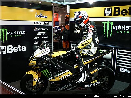 milan_eicma_2010_0045.JPG