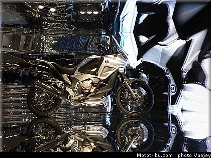 milan_eicma_2010_0093.JPG
