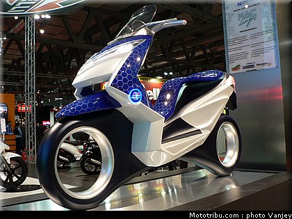 milan_eicma_2010_0153.JPG
