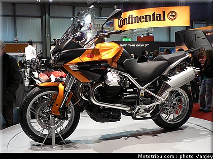 milan_eicma_2010_0181.JPG