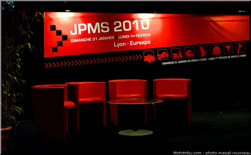 jpms_2010_0069