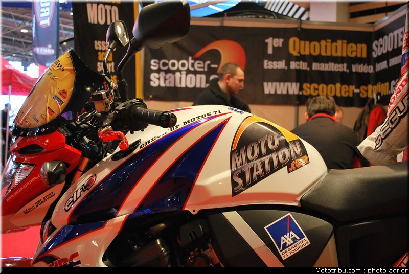 jpms_2011_motostation