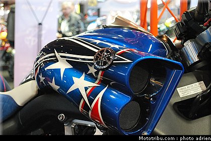 jpms_2011_cannes_moto_services_03.JPG