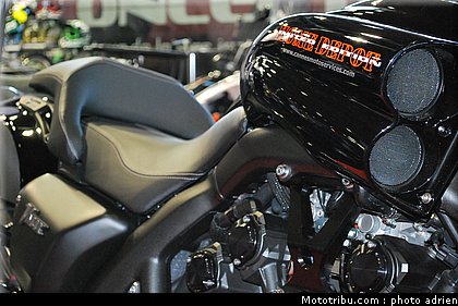 jpms_2011_cannes_moto_services_12.JPG