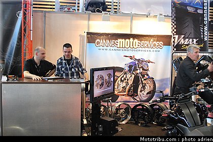 jpms_2011_cannes_moto_services_21.JPG