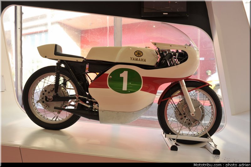 yamaha_gp_005_salon_de_la_moto_paris_2011