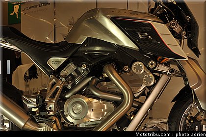 boxer_003_salon_de_la_moto_paris_2011.jpg